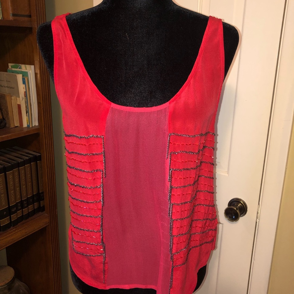 ❤️❤️Red sheer dressy tank